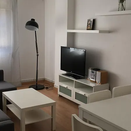 En Paseo Ramon Y Cajal Apartment *