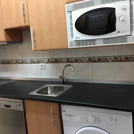 Apartamento En Paseo Ramón Y Cajal *