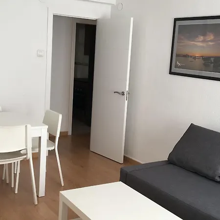 Apartamento En Paseo Ramón Y Cajal *