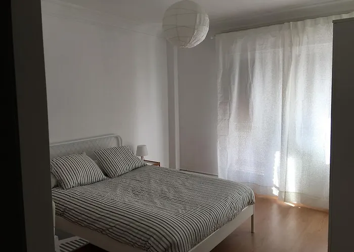 En Paseo Ramon Y Cajal Lägenhet